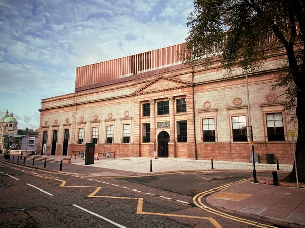 Aberdeen Art Gallery’s exterior view